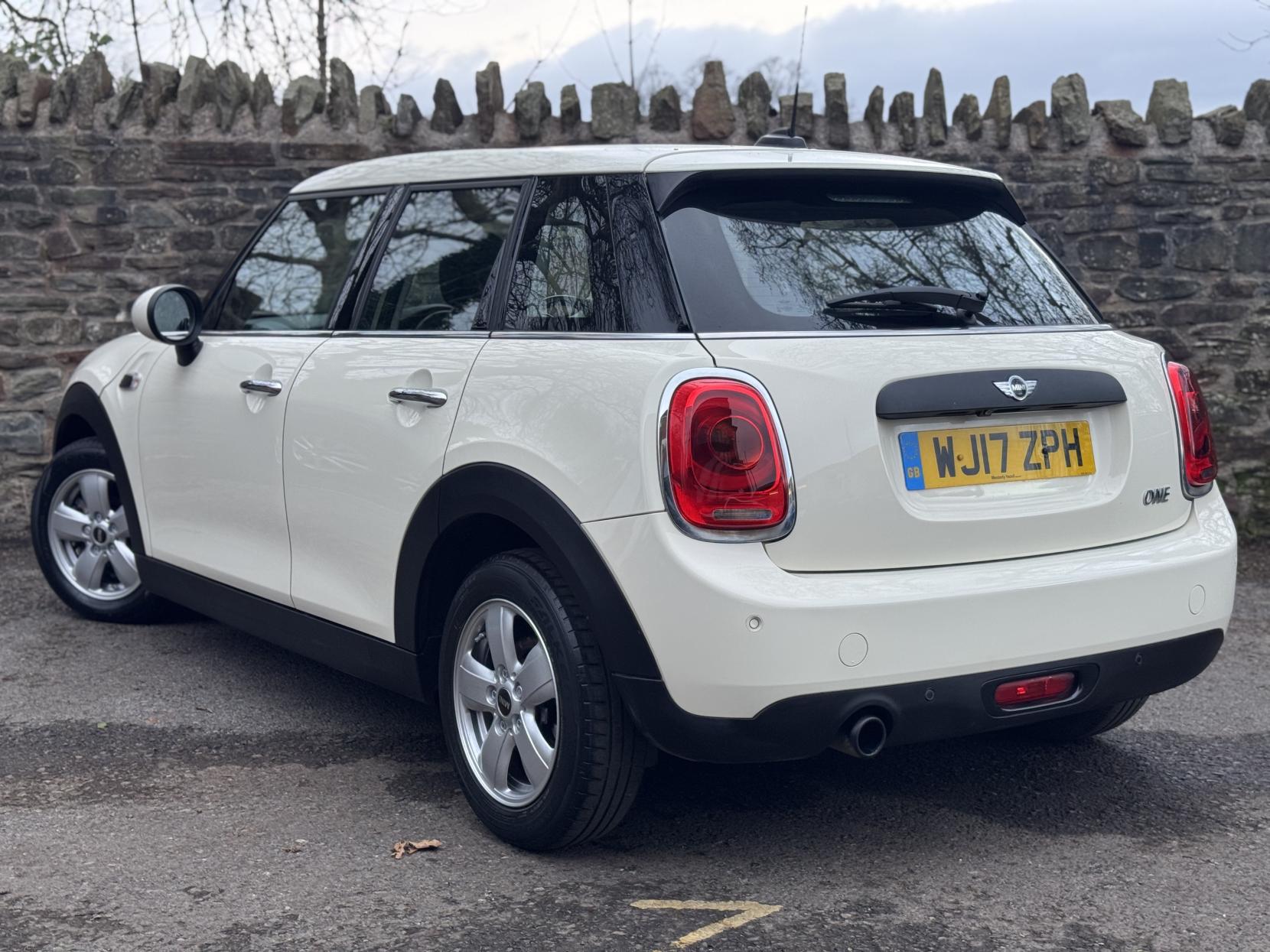 MINI Hatch 1.2 One Hatchback 5dr Petrol Manual Euro 6 (s/s) (102 ps)