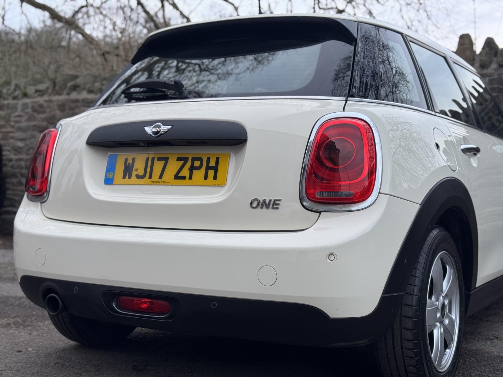 MINI Hatch 1.2 One Hatchback 5dr Petrol Manual Euro 6 (s/s) (102 ps)