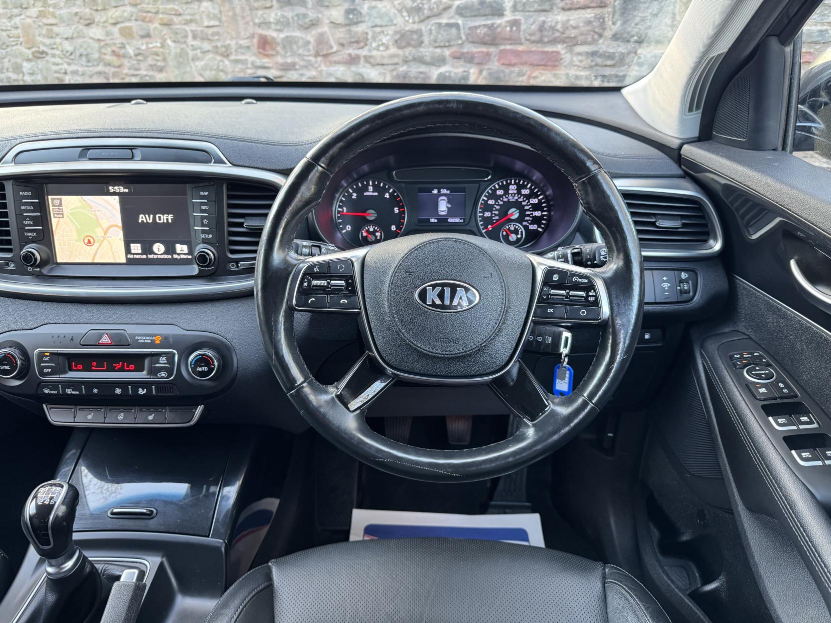 Kia Sorento 2.2 CRDi KX-2 SUV 5dr Diesel Manual AWD Euro 6 (s/s) (197 bhp)