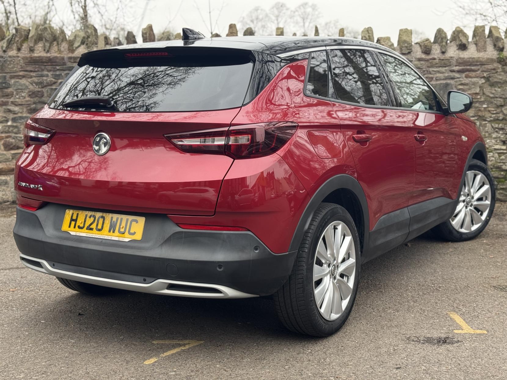 Vauxhall Grandland X 1.2 Turbo Elite Nav SUV 5dr Petrol Auto 8Spd Euro 6 (s/s) (130 ps)