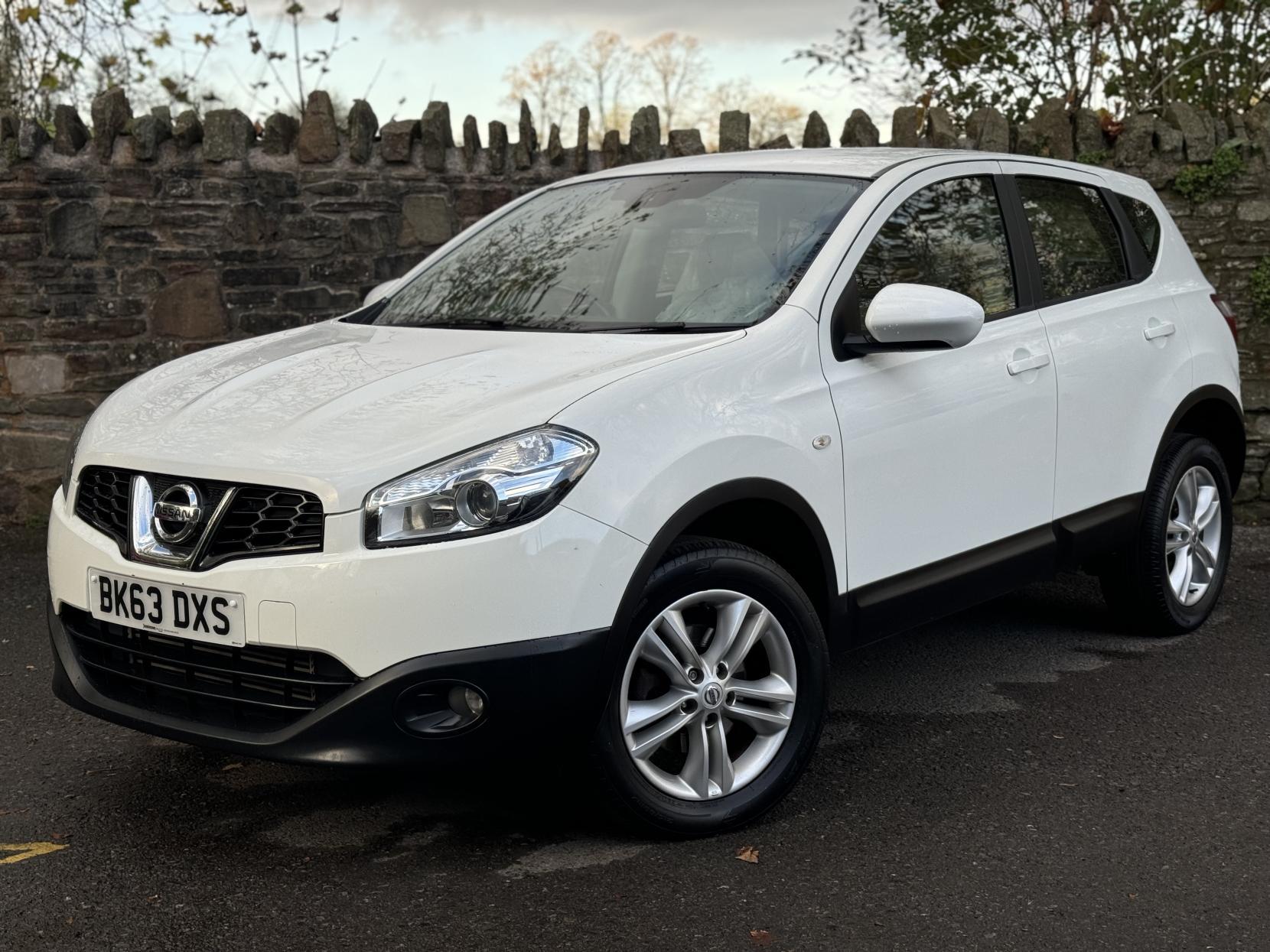 Nissan Qashqai 1.6 dCi Acenta SUV 5dr Diesel Manual 2WD Euro 5 (130 ps)