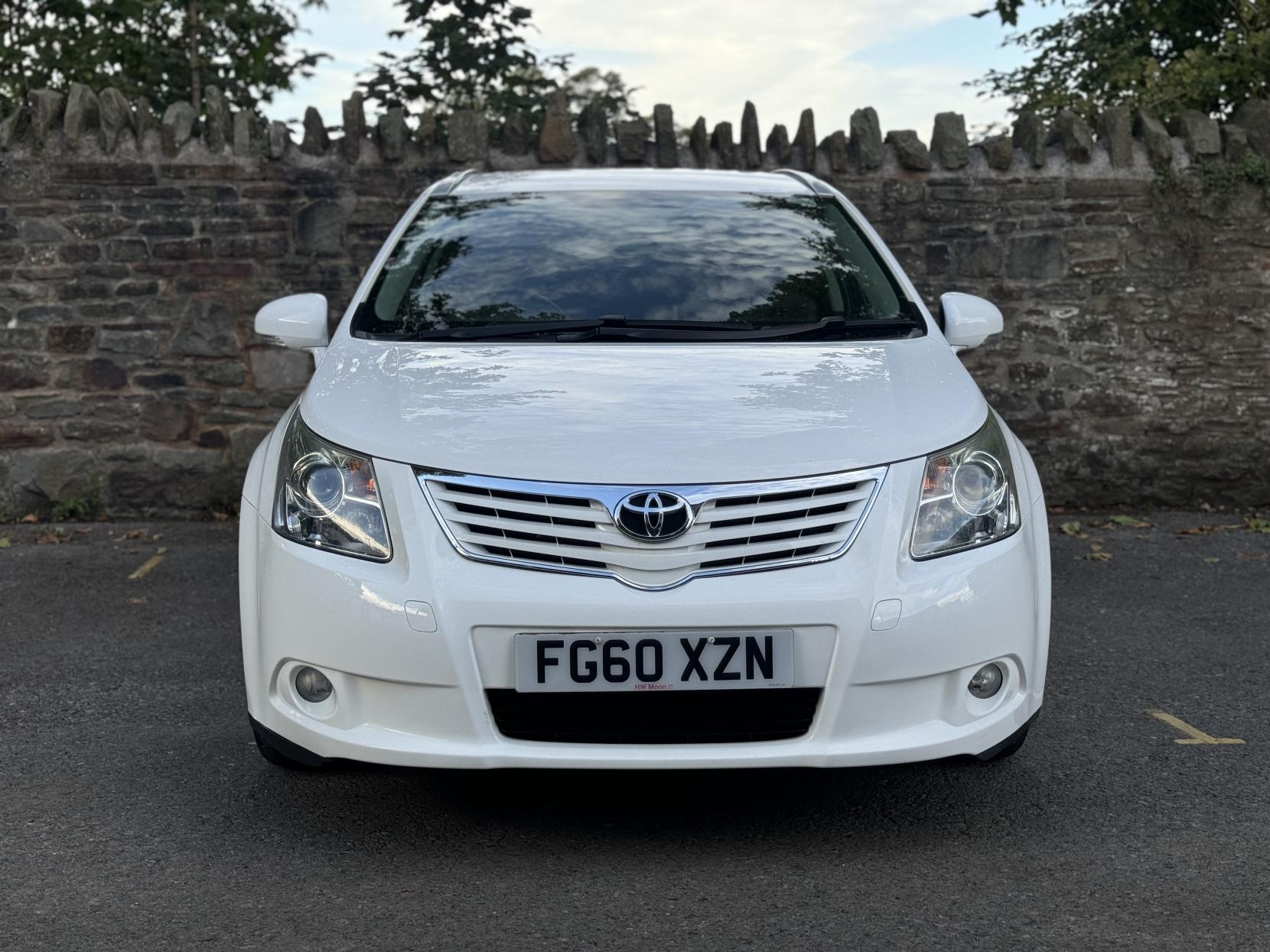 Toyota Avensis 1.8 V-Matic TR Tourer 5dr Petrol Manual Euro 5 (146 ps)