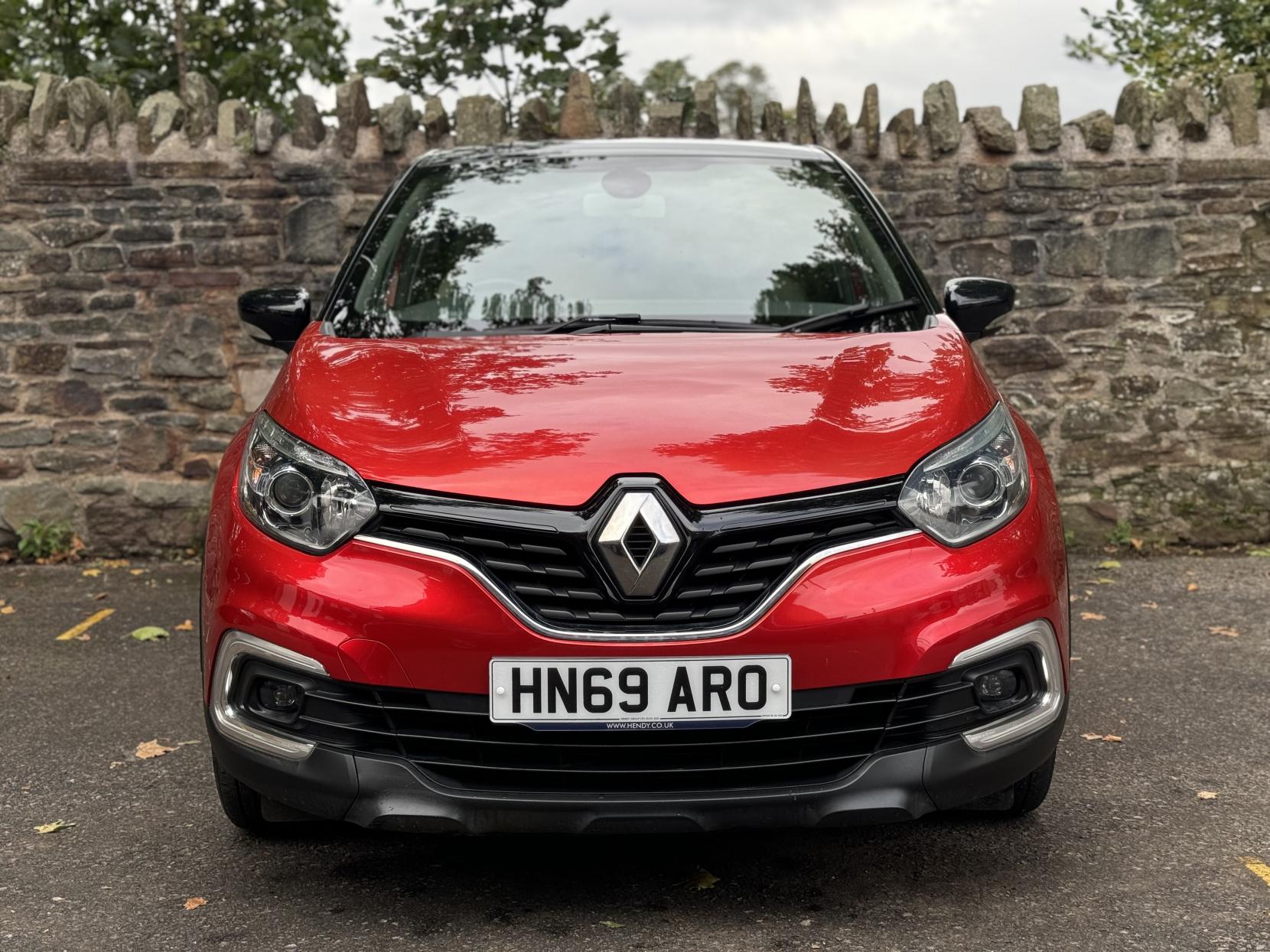 Renault Captur 0.9 TCe ENERGY Iconic SUV 5dr Petrol Manual Euro 6 (s/s) (90 ps)