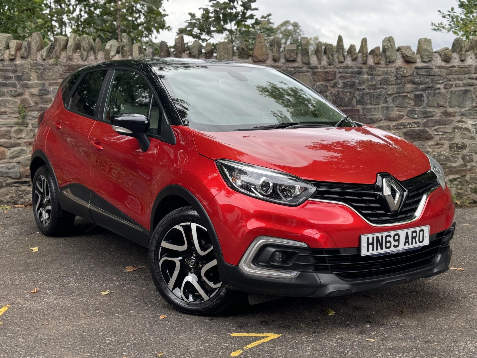 Renault Captur 0.9 TCe ENERGY Iconic SUV 5dr Petrol Manual Euro 6 (s/s) (90 ps)