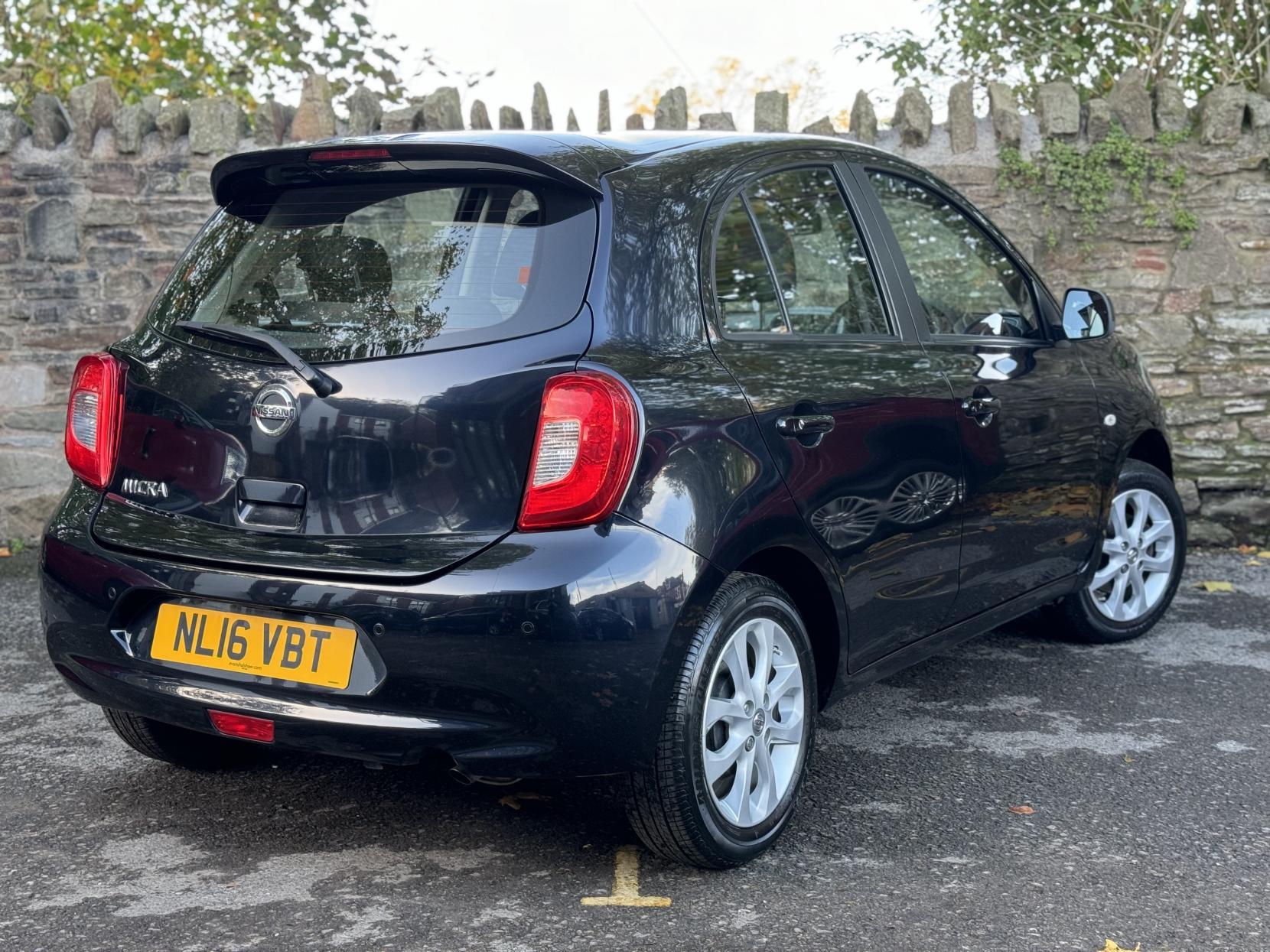 Nissan Micra 1.2 Acenta Hatchback 5dr Petrol Manual Euro 6 (80 ps)