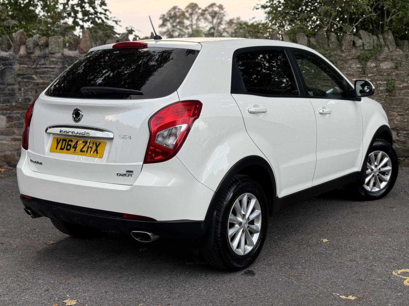 SsangYong Korando 2.0D SE4 SUV 5dr Diesel Manual 4WD Euro 5 (149 ps)